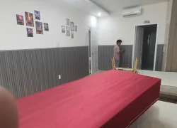 thi công giấy dán tường + sàn nhựa vân gỗ cho quán trà sữa baria
