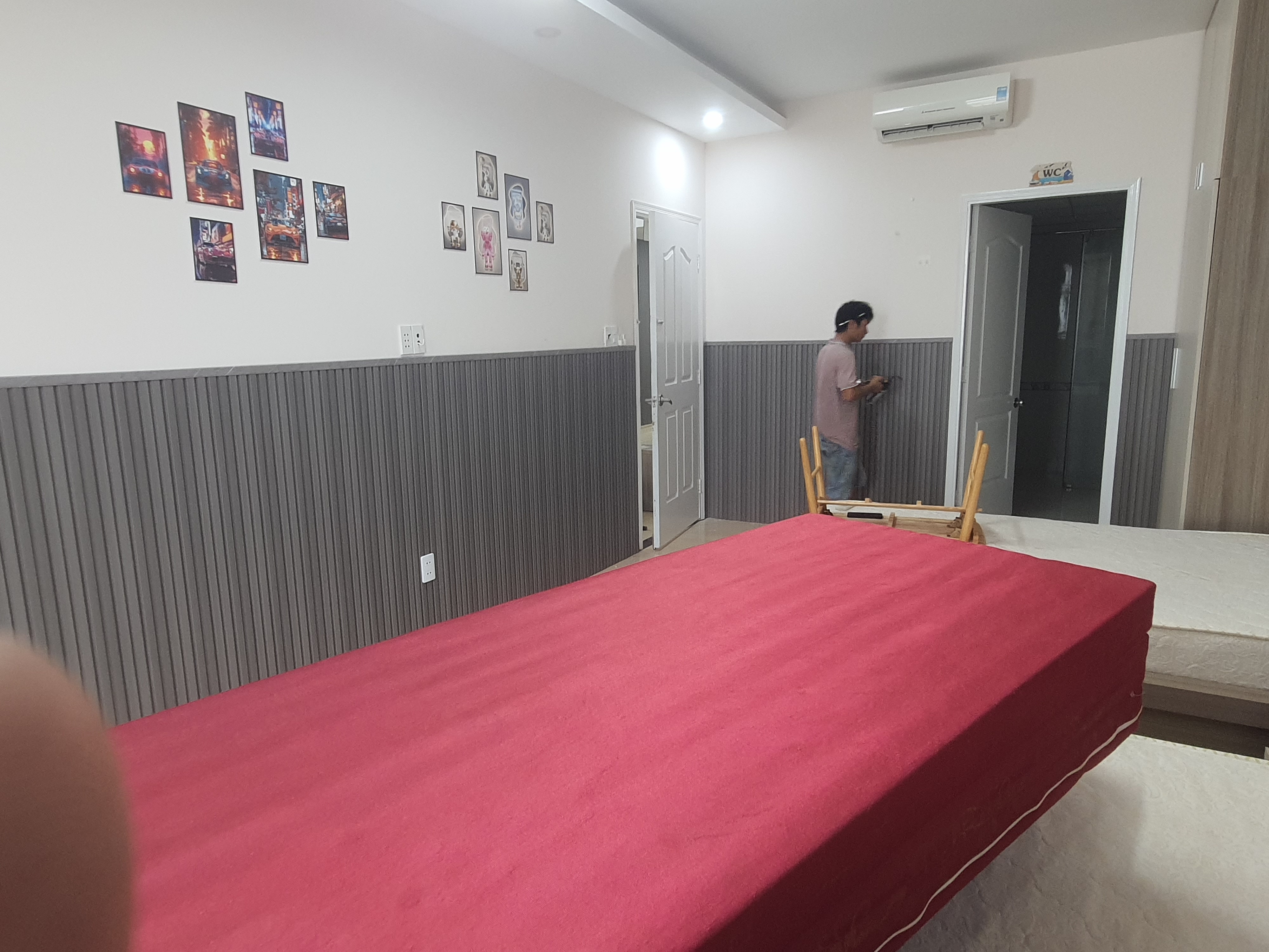 ốp lamri chân tường